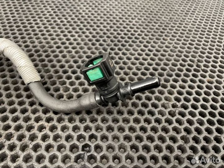 Трубка топливная Land Rover Range Rover L322 368DT