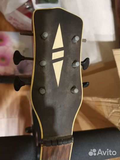 Джазовая гитара 1960х lignaton