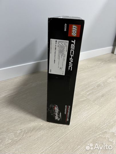 Конструктор lego Technic 42096 Porsche 911 RSR