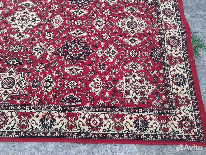 Ковер б/у, размер 200 х 300