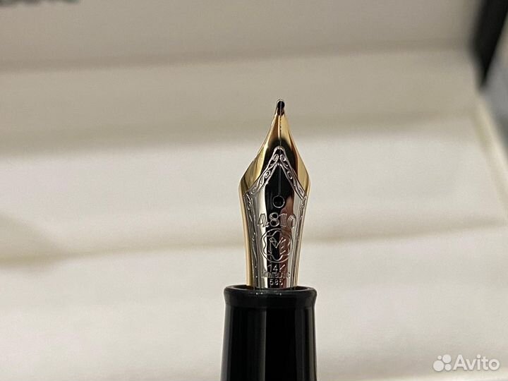 Montblanc перьевая ручка