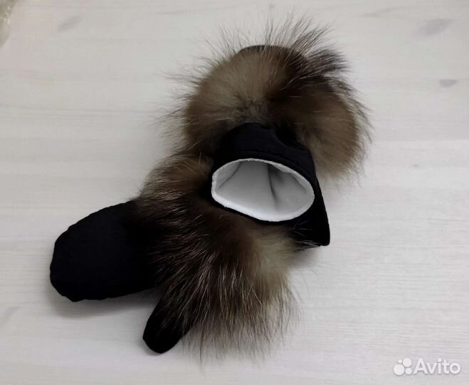 Рукавички женские