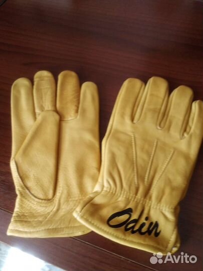 Мужские кожаные перчатки