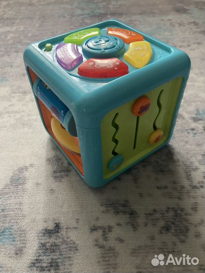 Развивающий кубик