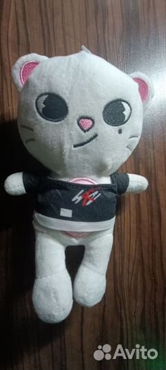 Мягкая игрушка хёнджин stray kids