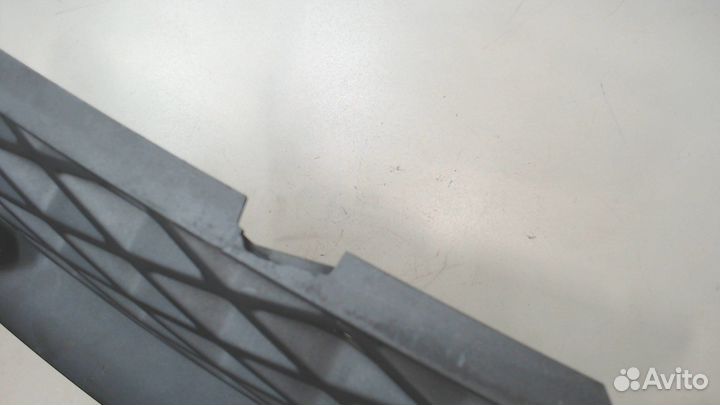 Решетка радиатора Ford Galaxy, 2002