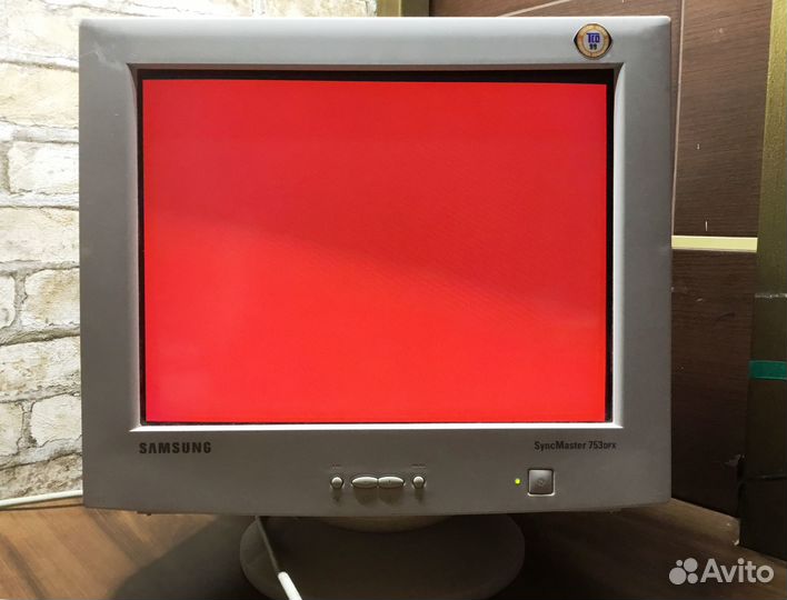 Монитор Samsung SyncMaster 753 dfx