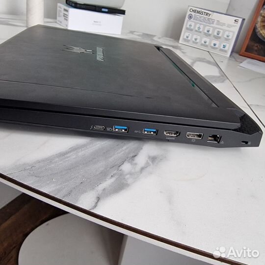 Ноутбук Acer Predator 15 / i7-6700HQ / GTX 1060 6G