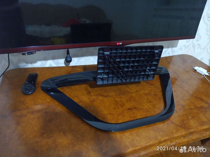 Подставка под телевизор LG и другие