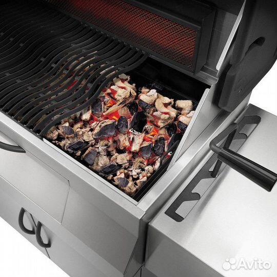 Угольный гриль Napoleon PRO-605