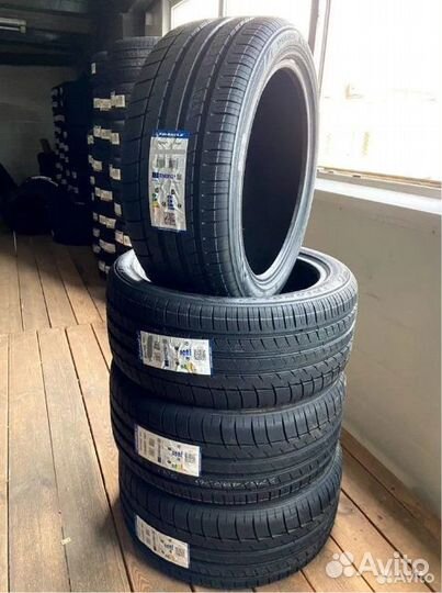 Triangle Sports TH201 235/60 R16 101H