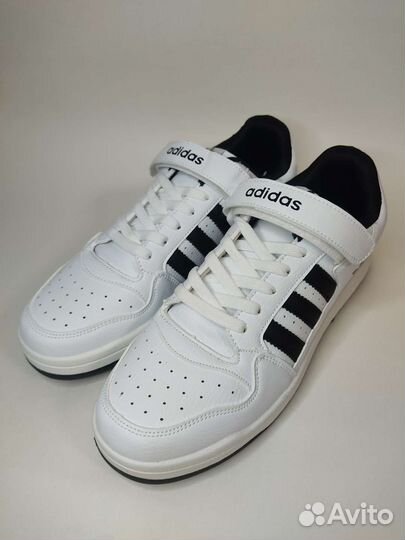 Кроссовки adidas forum