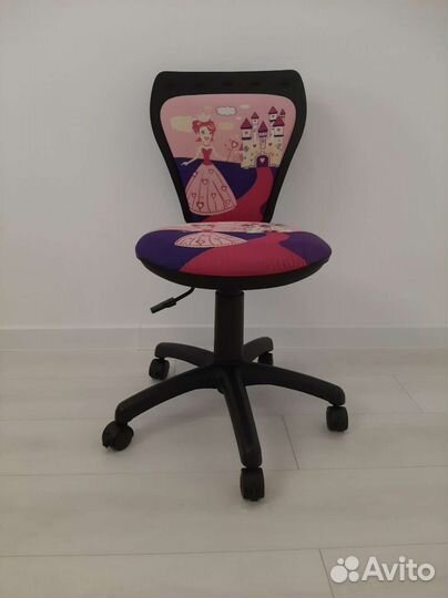 Компьютерное кресло