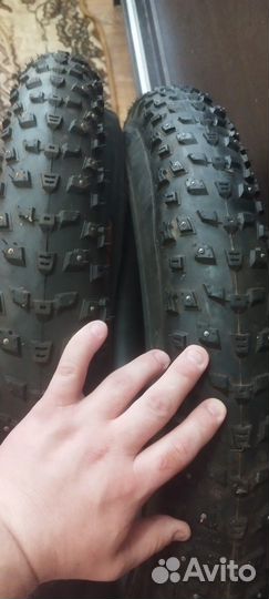 Шипованные покрышки на фет байк