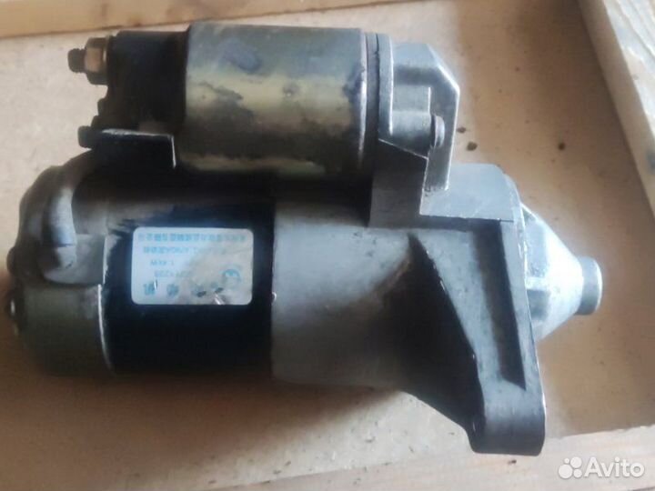 Стартер Toyota Vitz KSP90 1KR 2009