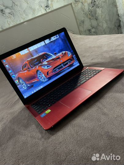 Яркий, тоненький,для любых целей