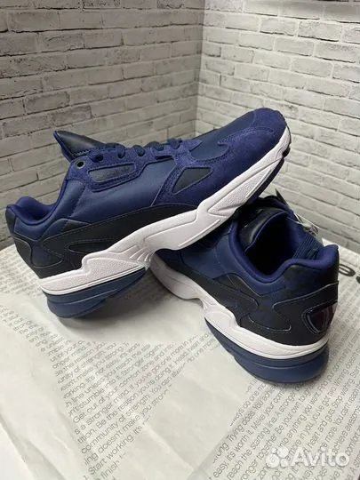 Кроссовки Adidas Originals Falcon EH3519