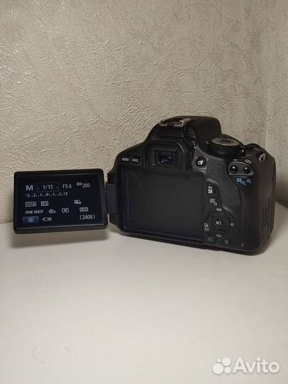 Canon eos 600d 18-55mm is Kit (пробег 21тыс)