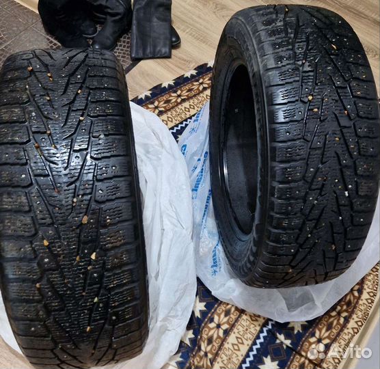 Nokian Tyres Hakkapeliitta 7 235/60 R17