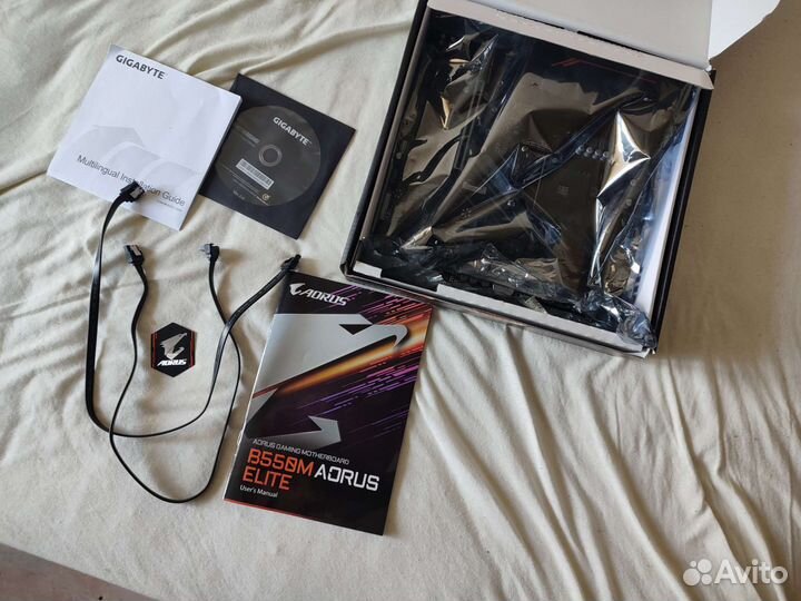Материнская плата gigabyte b550m aorus elite