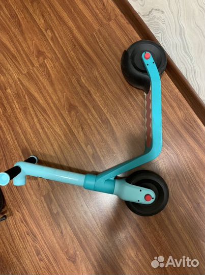 Самокат детский razor wild ones shark