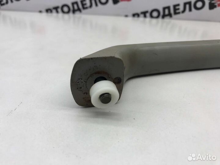 Ручка потолочная Daihatsu Gran Move 2000 г.в