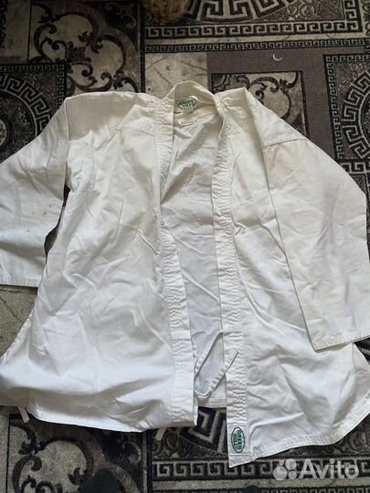 Боксерские перчатки,кимоно