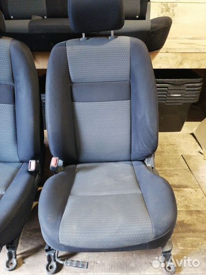 Сиденья комплект Hyundai Getz
