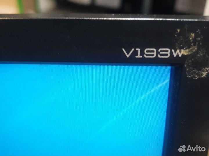 Монитор Acer V193W разбит экран б/у