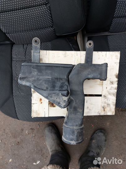 Резонатор воздушного фильтра Хендай Акцент 2 Тагаз