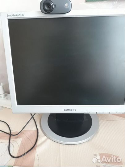 Монитор samsung и веб камера