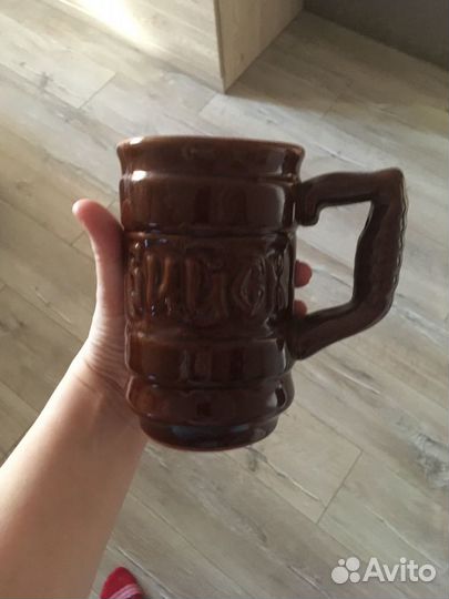 Глиняная кружка