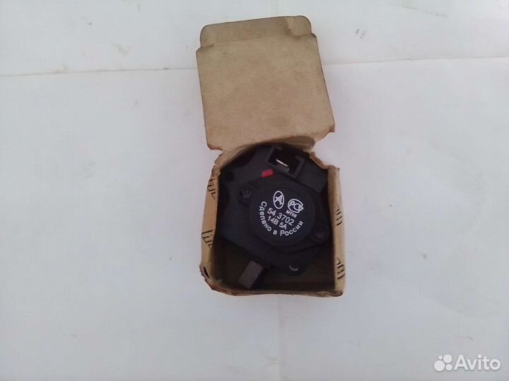 Регулятор напряжения 543702