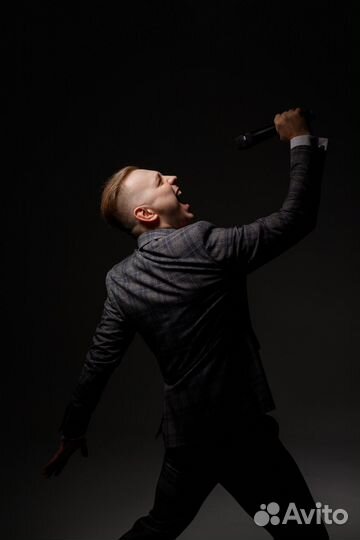 Ведущий свадеб, корпоративов, юбелеев, певец