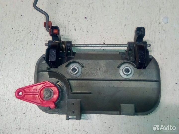 Ручка передняя левая Opel Vectra B