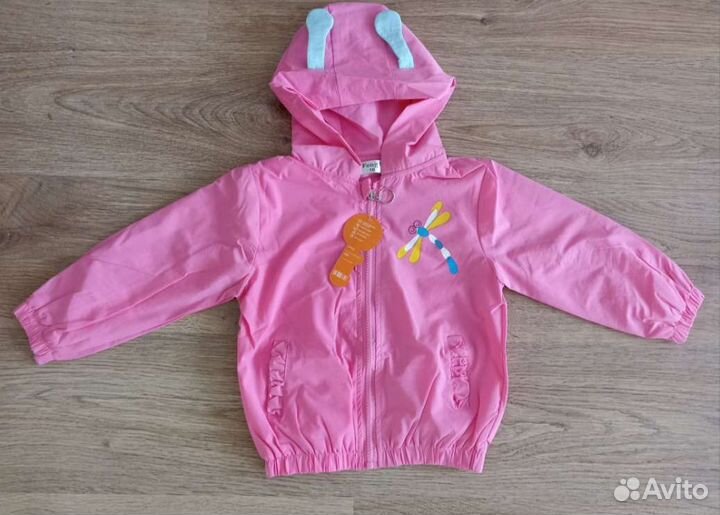 Ветровка новая размер 98