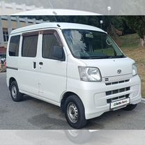 Daihatsu Hijet 0.7 AT, 2015, 110 000 км, с пробегом, цена 650 000 руб.