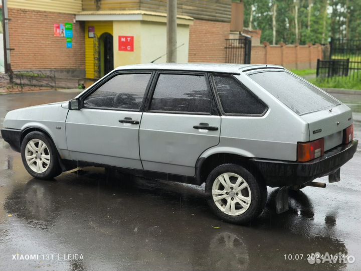 ВАЗ 2109 1.5 МТ, 2004, 250 000 км