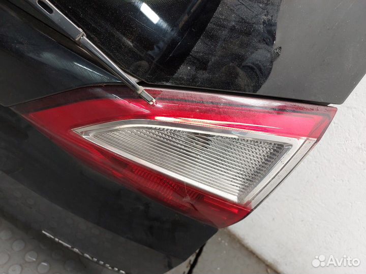 Крышка багажника Ford C-Max, 2011