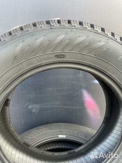 Nokian Tyres Nordman 8 185/65 R15 92T