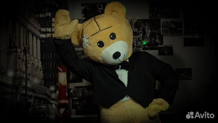 Ростовой мишка Тедди и собака Плуто