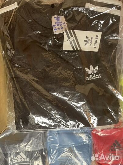 Свитшот adidas