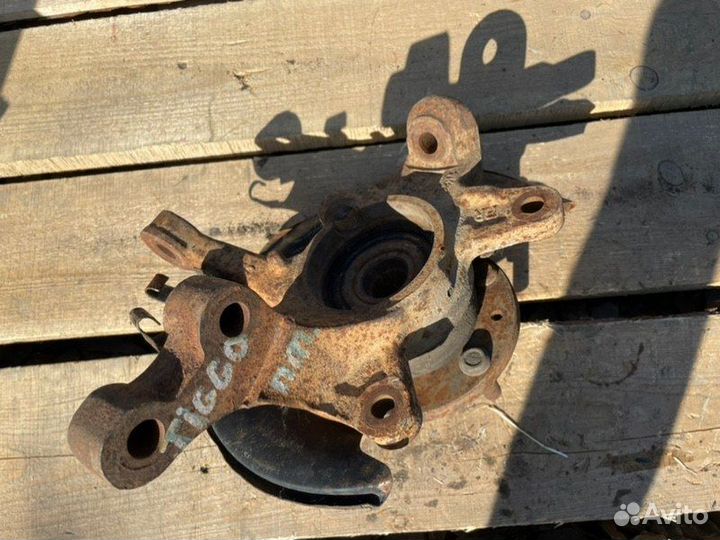 Кулак поворотный передний правый Chery Tiggo T11