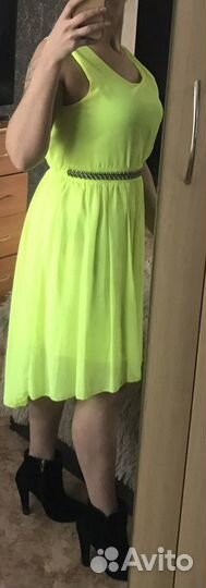 Платье на девушку