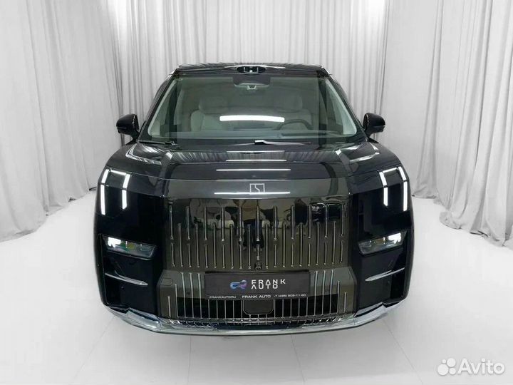 Zeekr 009 789 л.с. AT, 2024