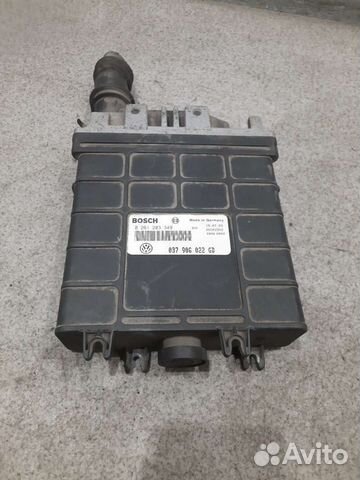 Блок управления двигателем vw b3 2E