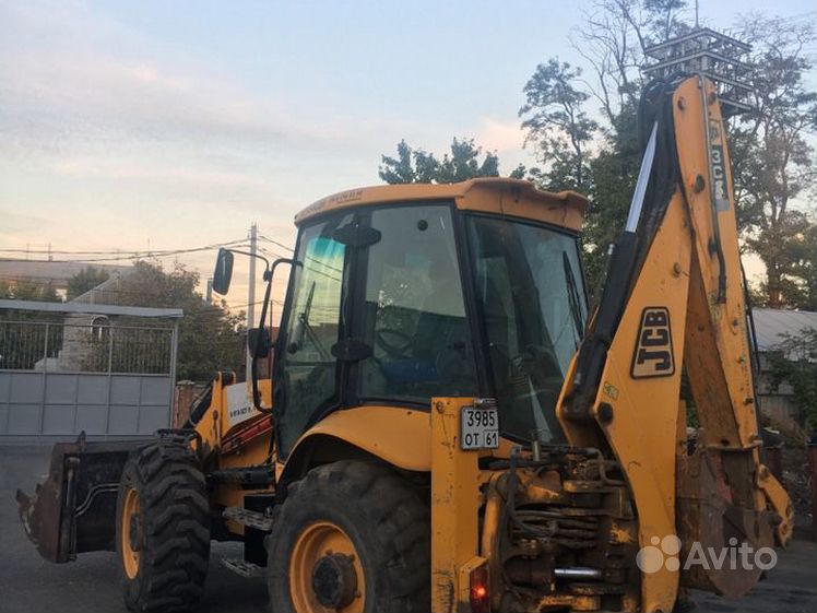 Работа на экскаватор ростов на дону. Хендай робекс 1300. Работа на экскаватор ростов на дону. Упавший экскаватор. Гусеничный экскаватор hyundai r250lc-7.