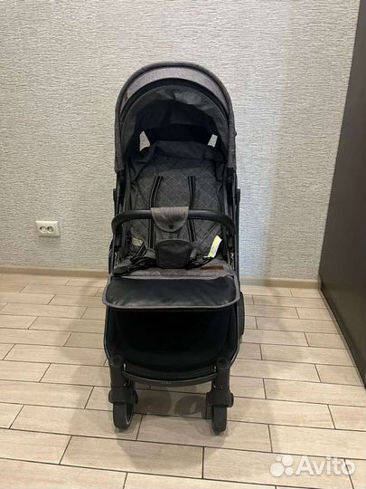 Прогулочная коляска dearest