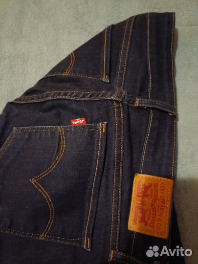 Джинсы levis