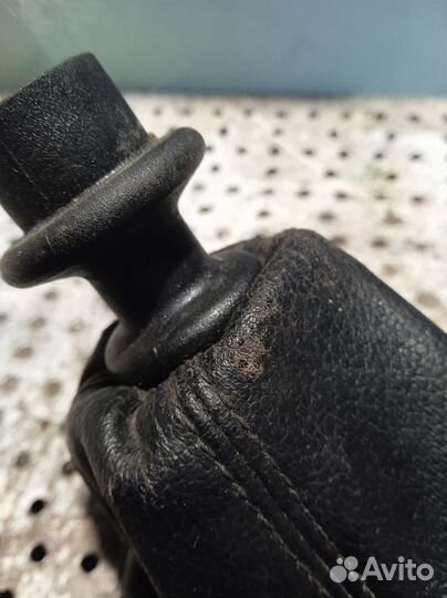 Кожух рычага кпп Chevrolet Cruze